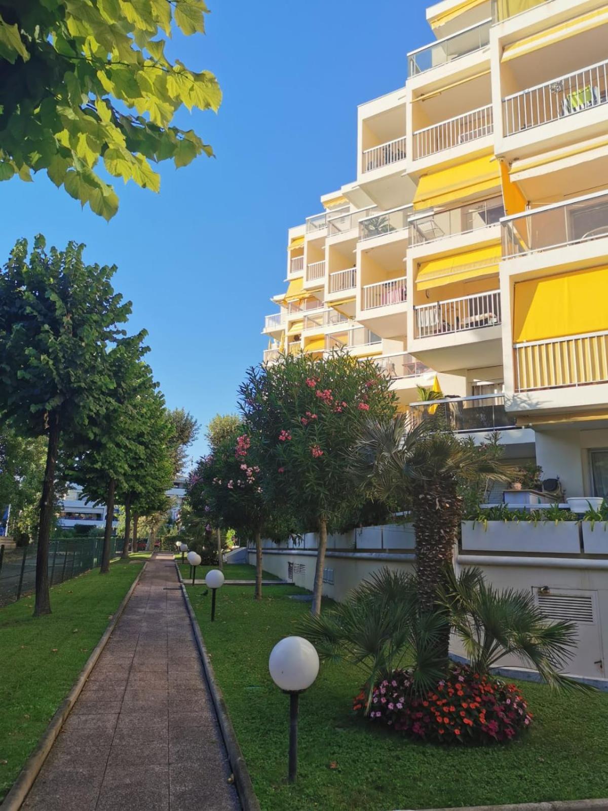 Lido, Private Apartment Seaside, Parking, Swimming Pool Cagnes-sur-Mer Bagian luar foto